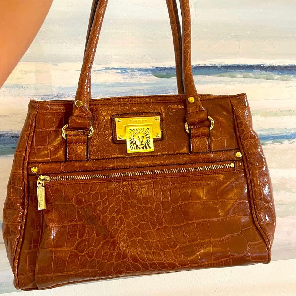 Anne Klein - Elegant Brown Crocodile-Embossed Handbag